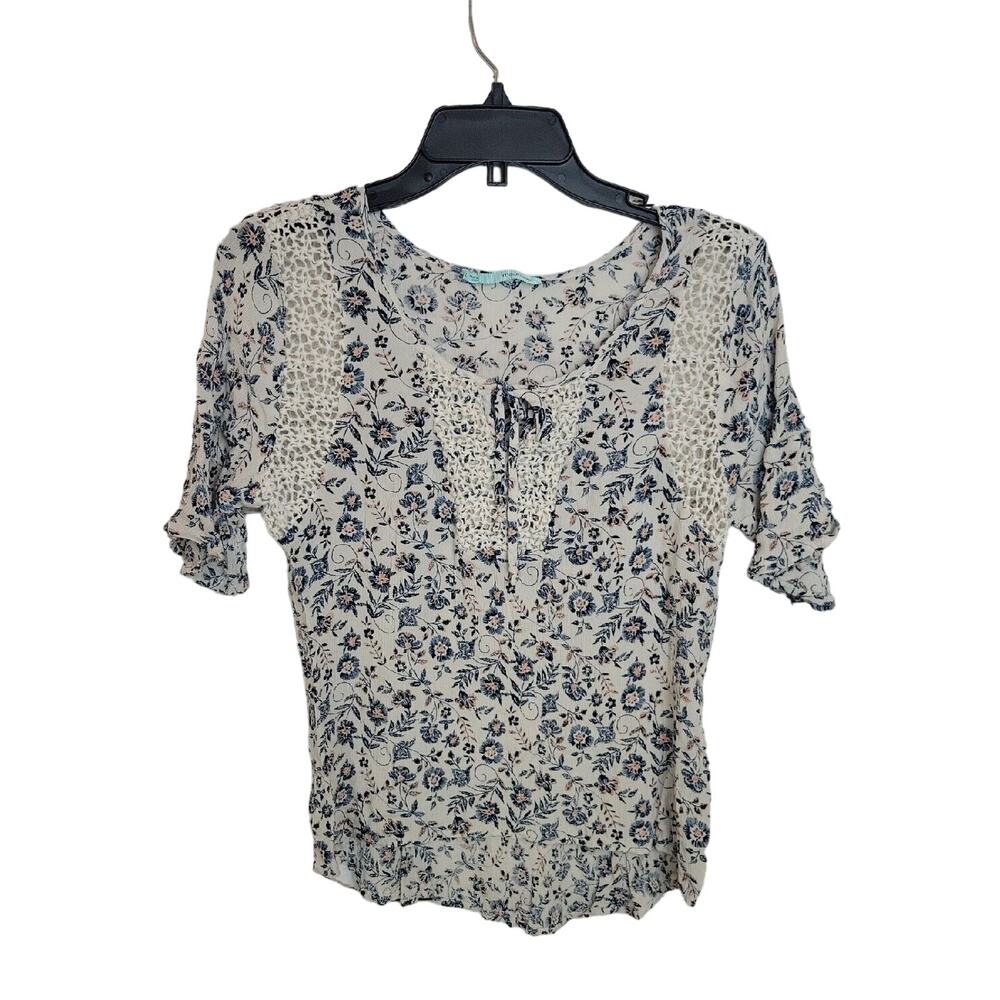Maurices Blue Floral Print Crochet Crinkle Short Sleeve Boho Top Womens SZ Large
